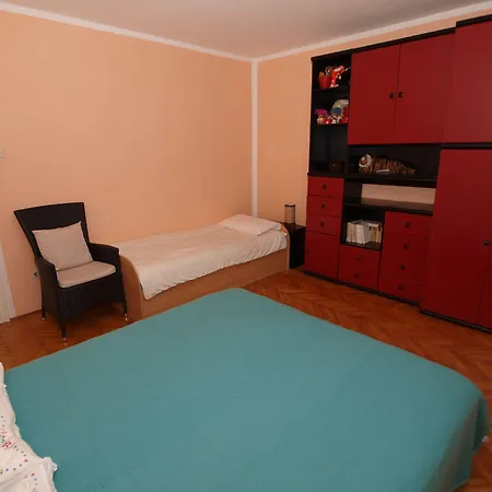 Apartment In Pula 752 *