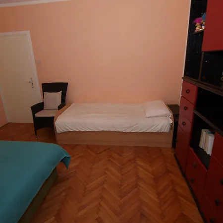 Apartment In Pula 752 Apartment *