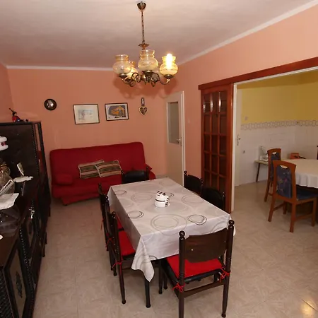 Apartment In Pula 752 *