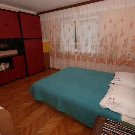 Apartment Apartment In Pula 752